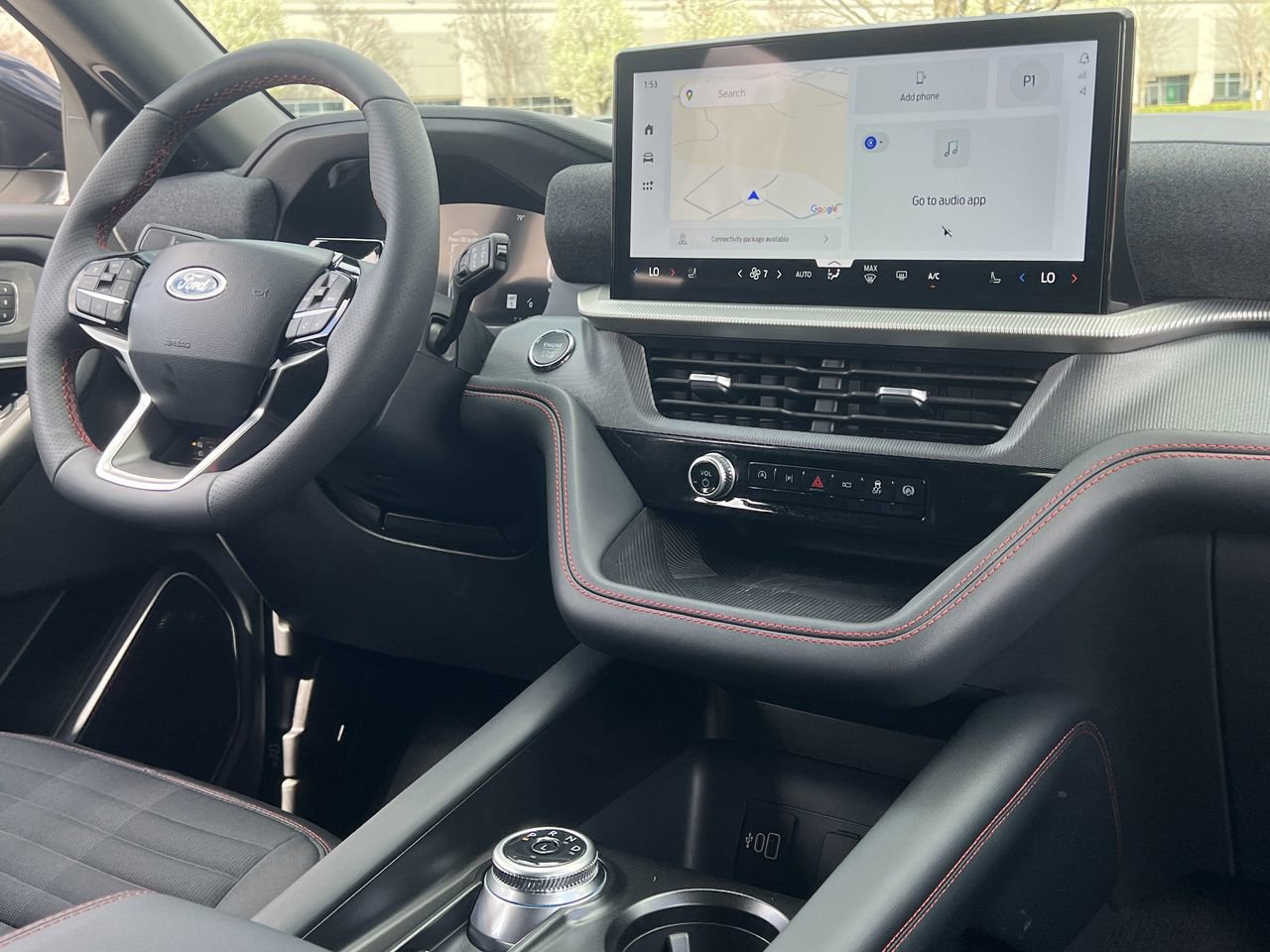 New 2026 Ford Explorer ST-Line w/ ST-Line Street Pack image 3