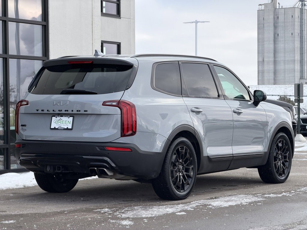 Used 2022 Kia Telluride EX w/ EX Premium Package image 5