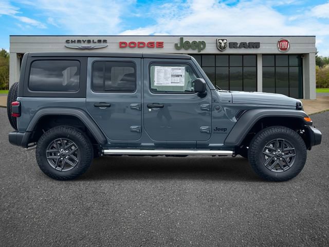 New 2025 Jeep Wrangler Sport S image 21