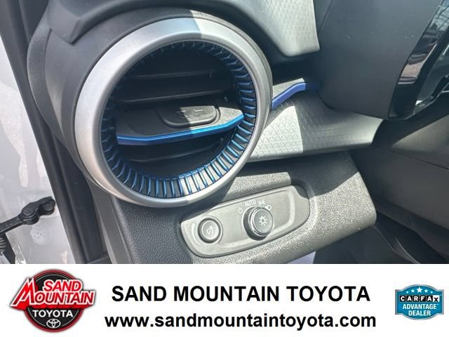 Used 2025 Chevrolet Trax LS FWD image 13