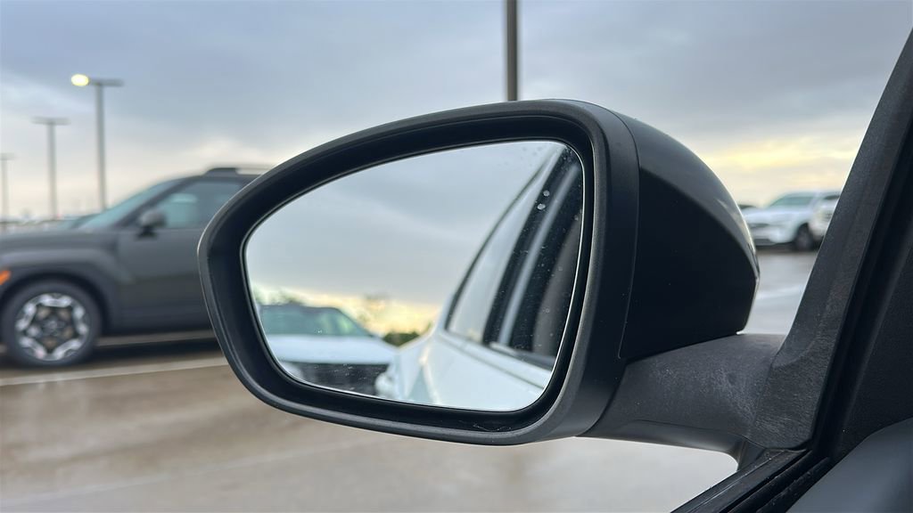 Used 2021 Nissan Sentra SR FWD image 18