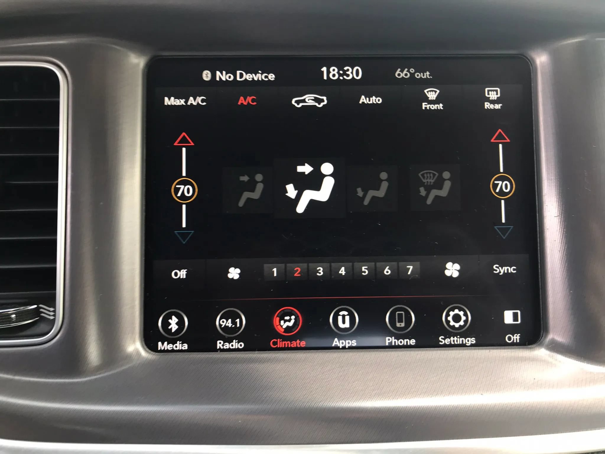 Used 2019 Dodge Charger SXT AWD/4WD image 22