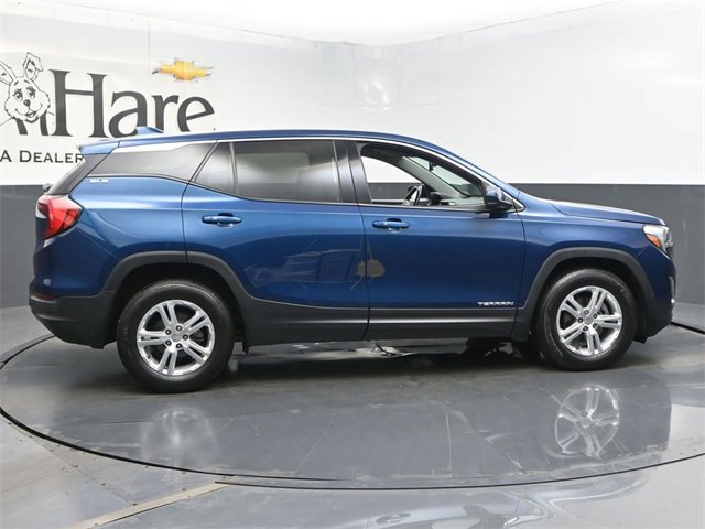 Used 2020 GMC Terrain SLE image 37