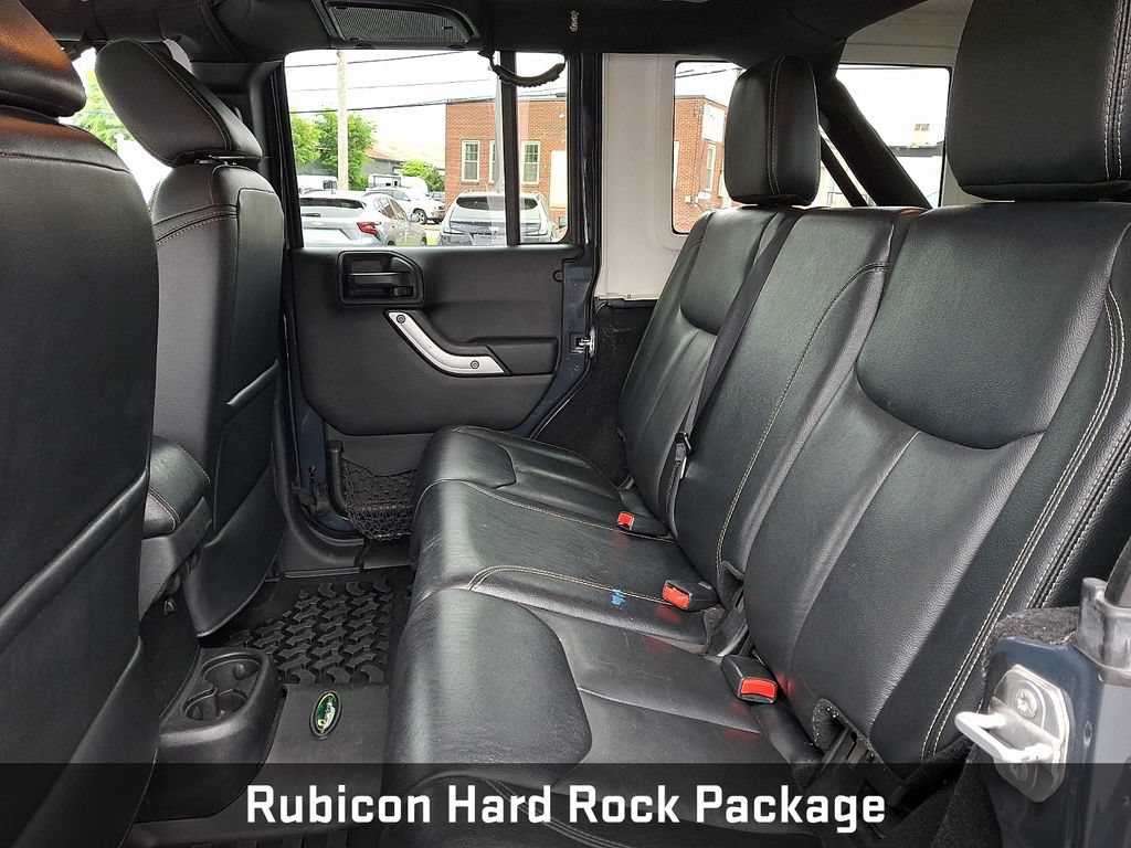 Used 2016 Jeep Wrangler Unlimited Rubicon AWD/4WD image 13