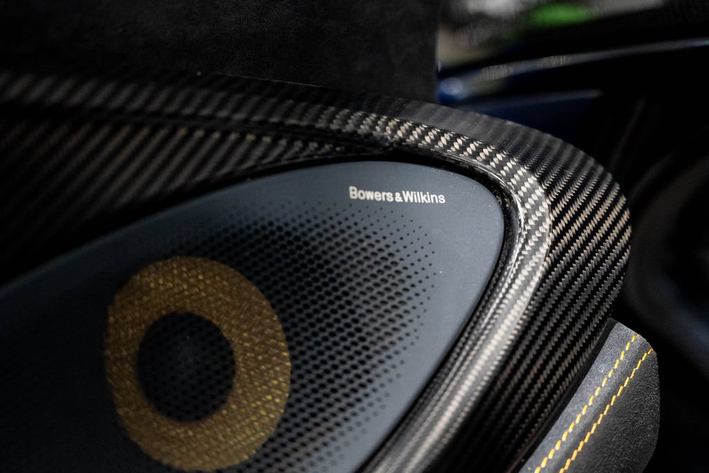 Used 2019 McLaren 600LT RWD image 47