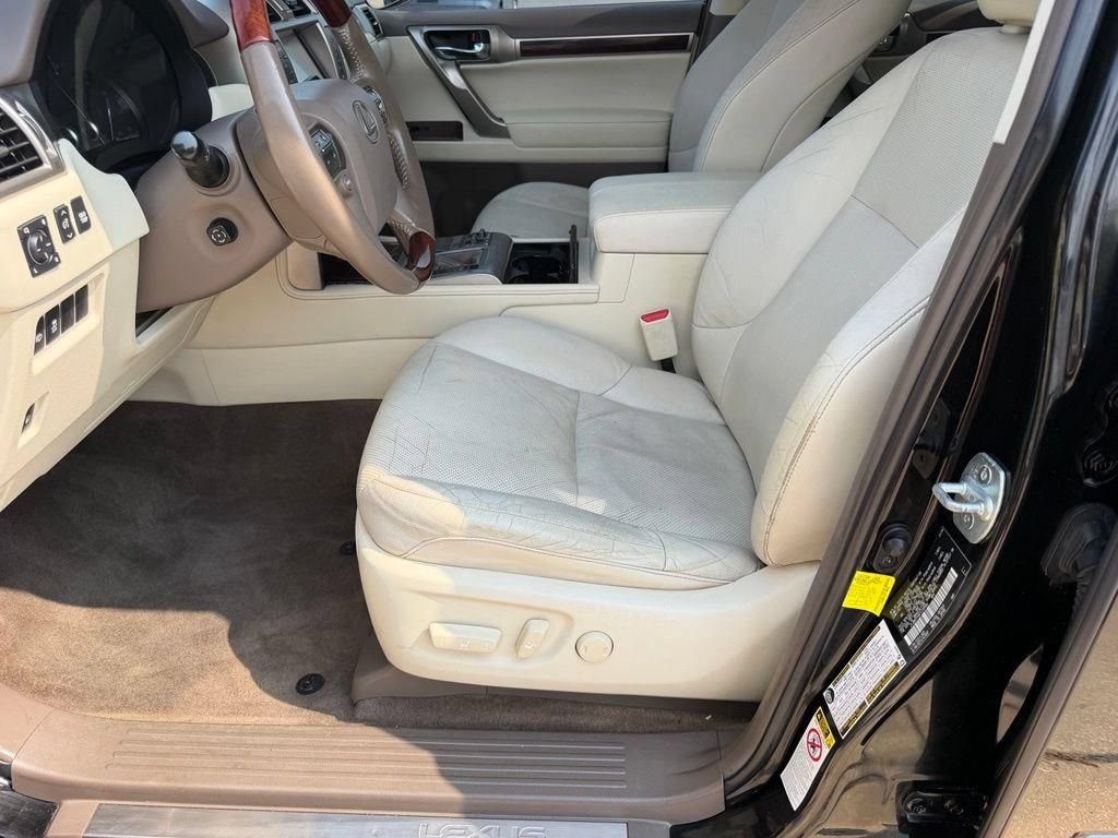 Used 2015 Lexus GX 460 w/ Premium Package AWD/4WD image 9