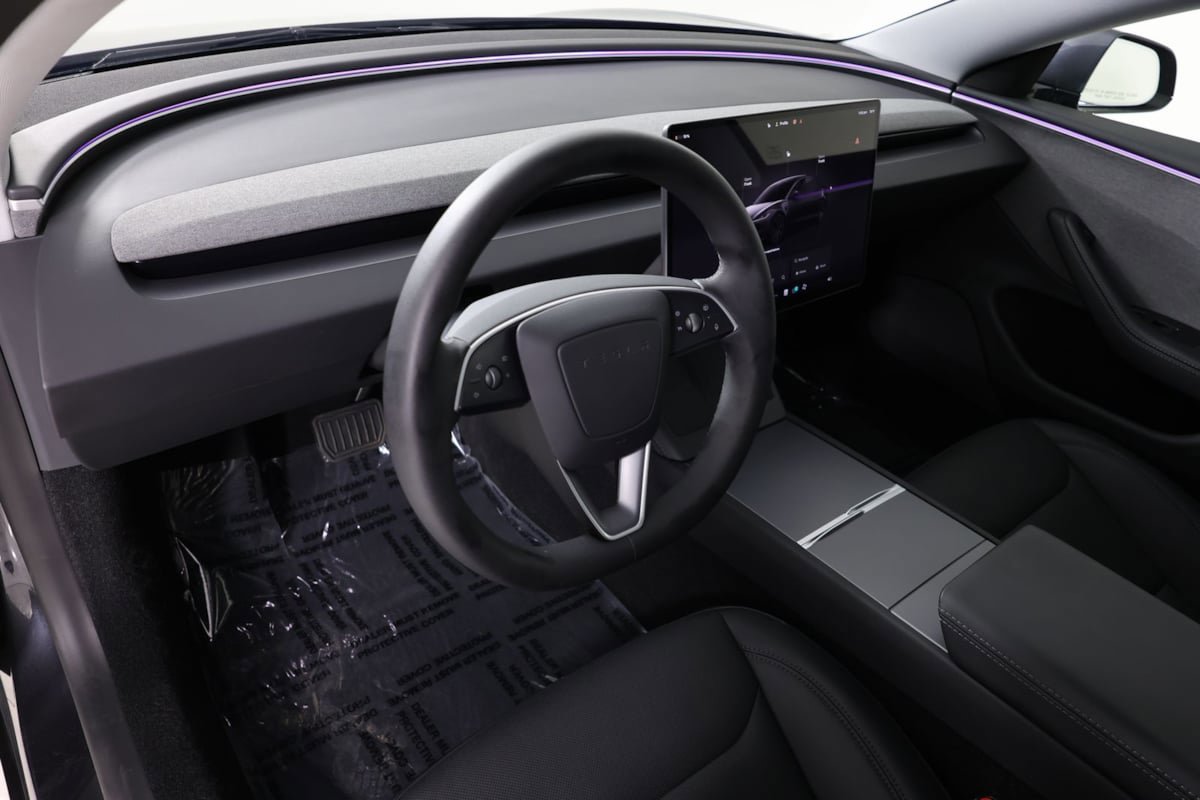 Used 2025 Tesla Model 3 RWD image 19