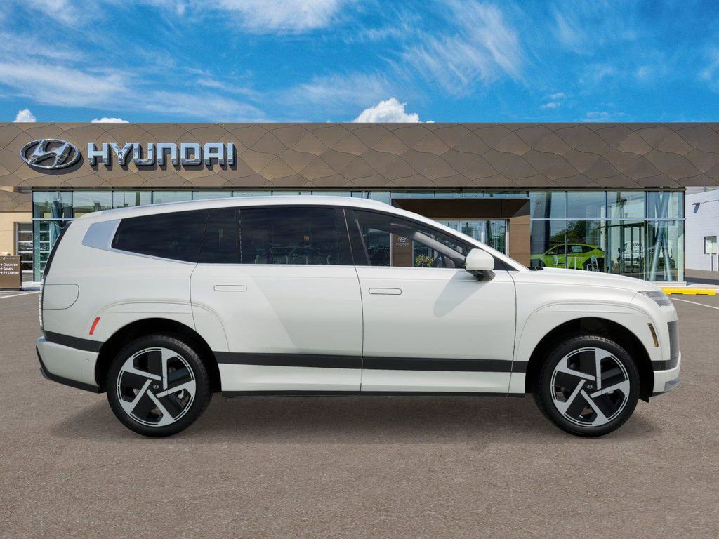 New 2026 Hyundai Ioniq 9 Calligraphy image 7