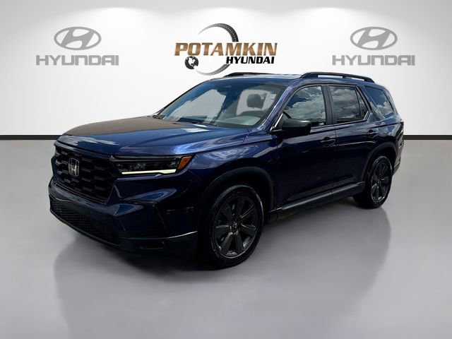 Used 2023 Honda Pilot Sport image 1