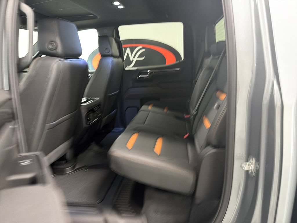New 2026 GMC Sierra 1500 AT4 w/ AT4 Premium Package AWD/4WD image 12