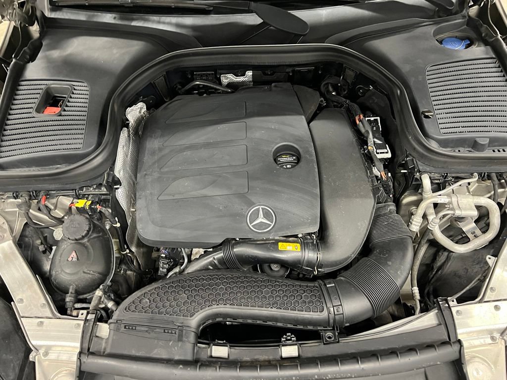 Certified 2022 Mercedes-Benz GLC 300 image 26