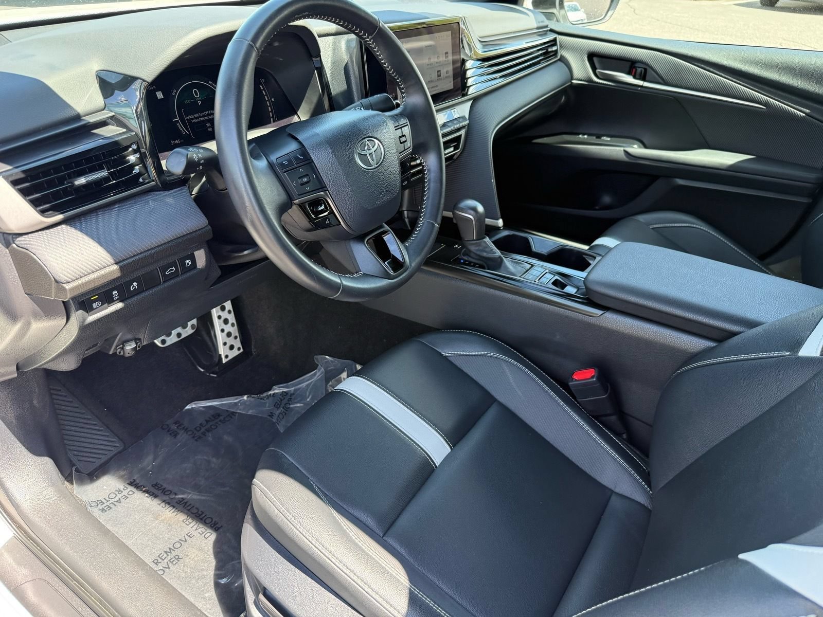 Used 2026 Toyota Camry SE w/ Convenience Package FWD image 12