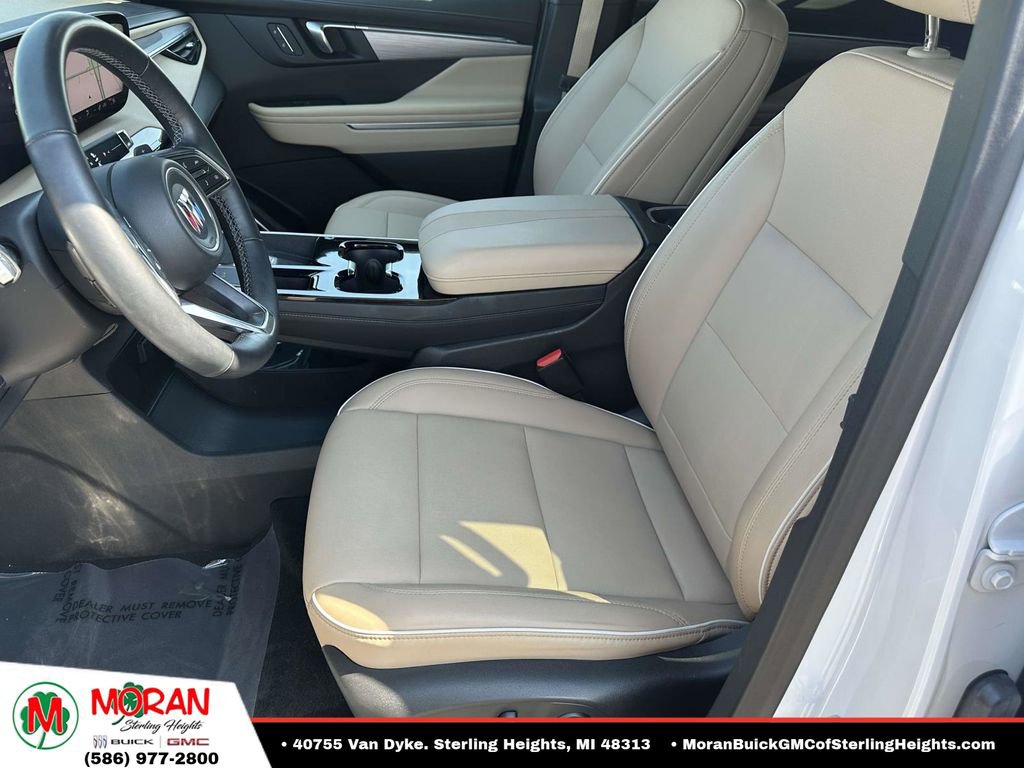 Certified 2025 Buick Enclave Preferred w/ Power Package FWD image 19