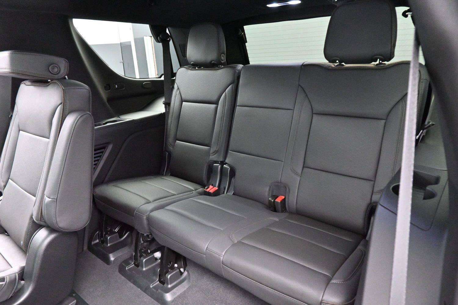 Used 2023 Chevrolet Tahoe High Country AWD/4WD image 33