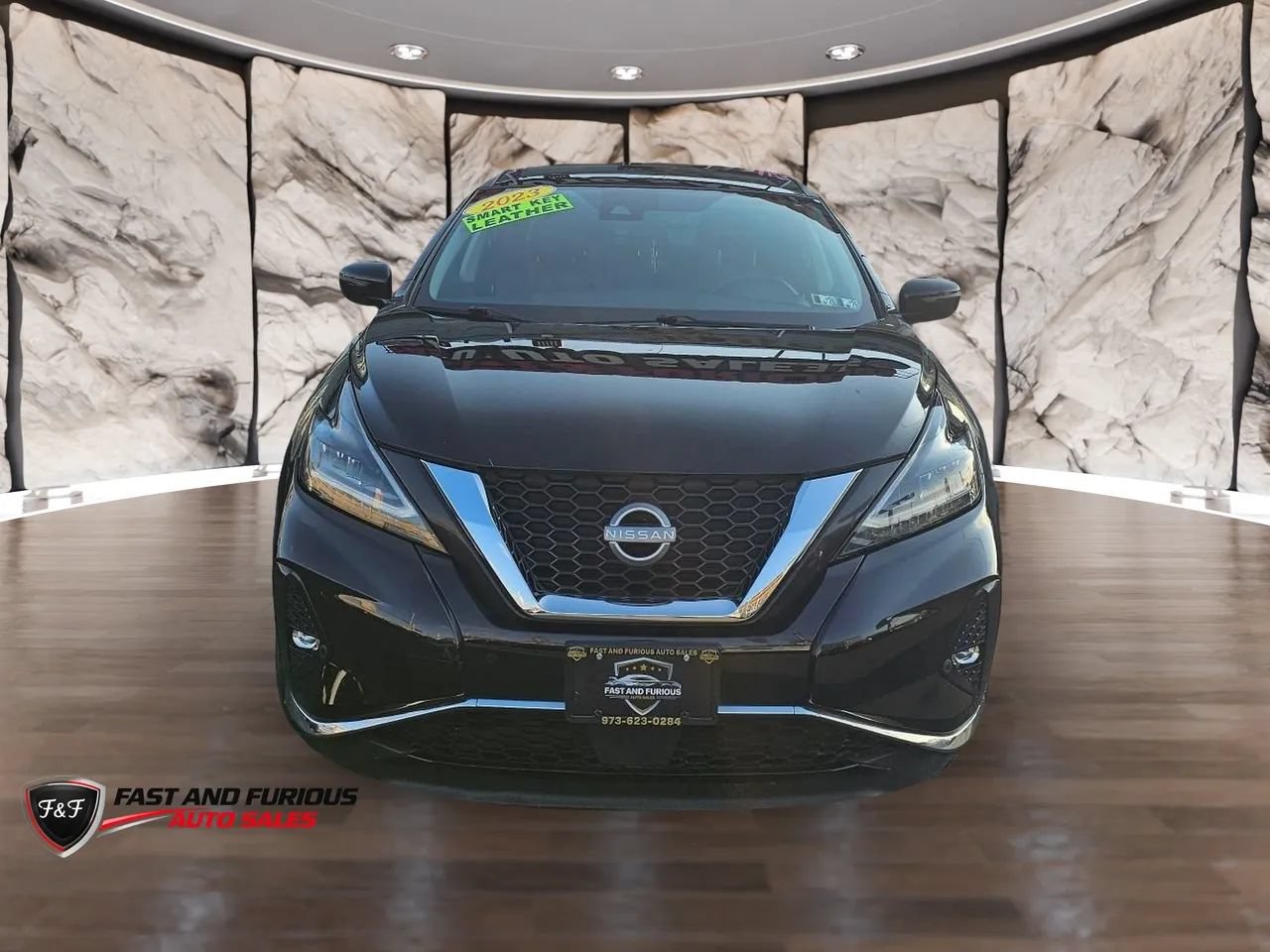 Used 2023 Nissan Murano SV AWD/4WD image 2