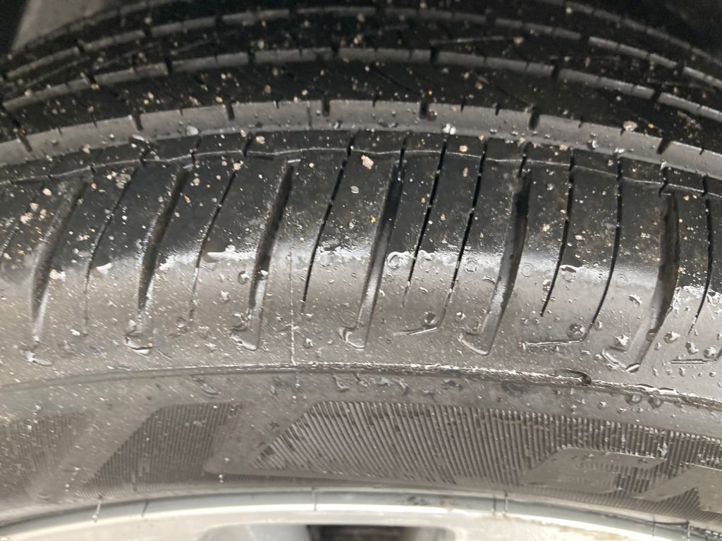 Used 2018 Buick Encore Preferred image 36