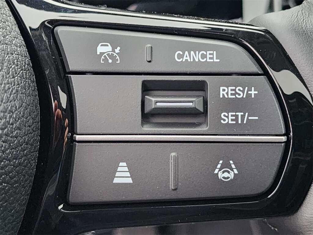 Certified 2024 Honda Civic EX image 31