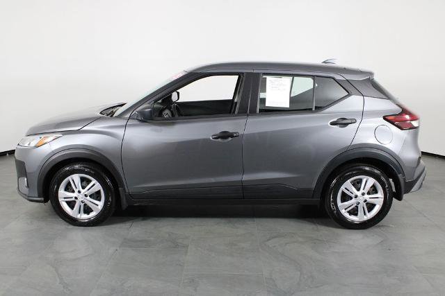 Certified 2025 Nissan Kicks Play S image 12