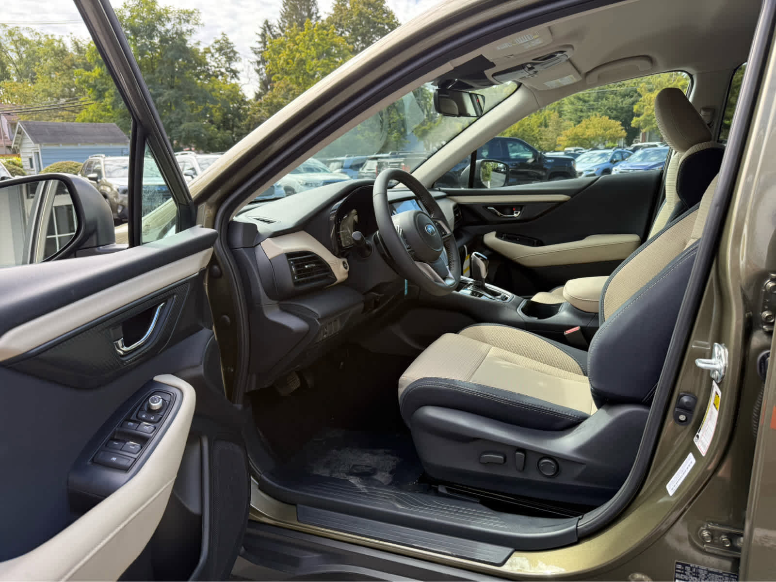New 2025 Subaru Outback Premium w/ Popular Package #1 image 9