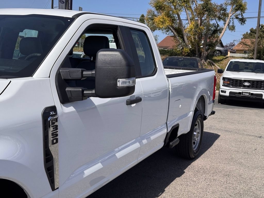 Used 2024 Ford F350 XL w/ XL Chrome Package RWD image 9