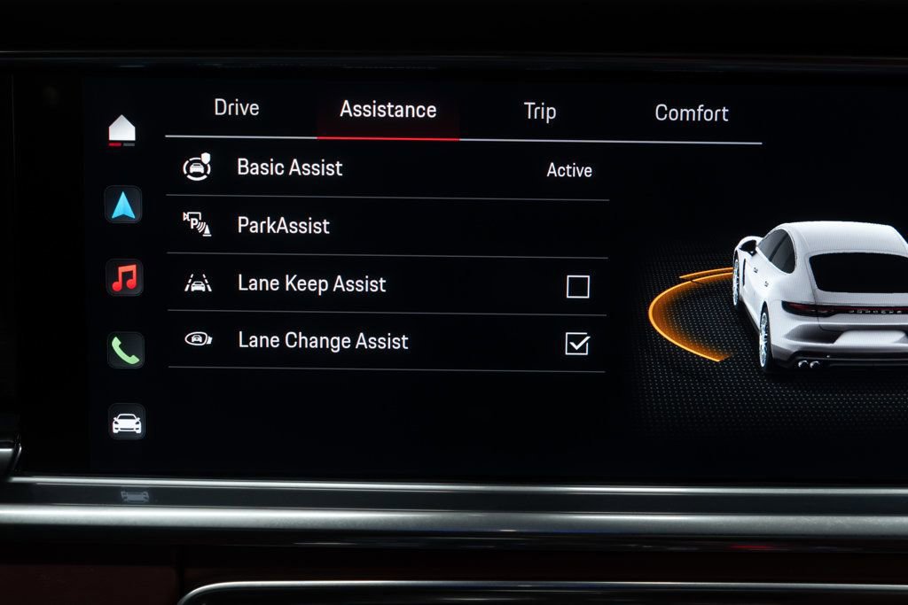 Used 2023 Porsche Panamera 4 Platinum Edition w/ Smoking Package image 27