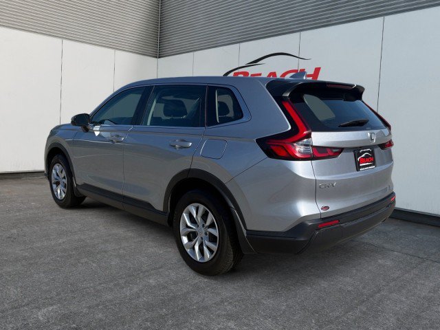 Used 2024 Honda CR-V LX image 11