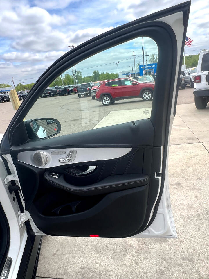 Used 2021 Mercedes-Benz GLC 63 AMG 4MATIC image 19