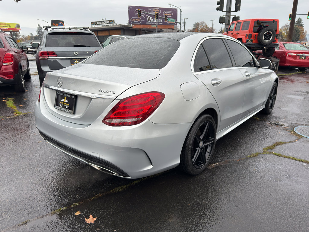 Used 2015 Mercedes-Benz C 300 4MATIC Sedan w/ Multimedia Package image 5