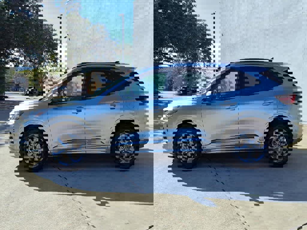 Used 2023 Ford Escape ST-Line w/ Cold Weather Package image 21