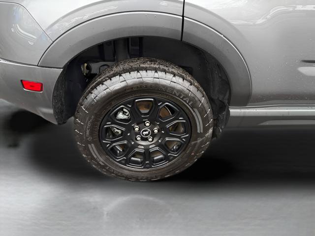 Used 2025 Ford Bronco Sport Badlands AWD/4WD image 29