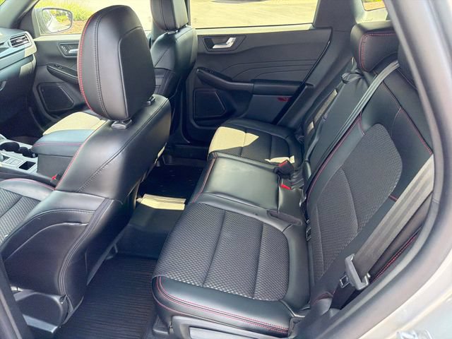 Used 2024 Ford Escape ST-Line w/ Tech Pack #1 AWD/4WD image 22