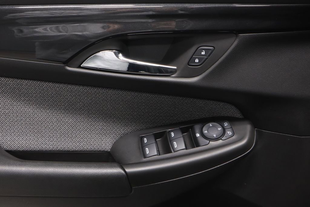 Used 2025 Chevrolet TrailBlazer LT w/ LT Cold Weather Package image 22