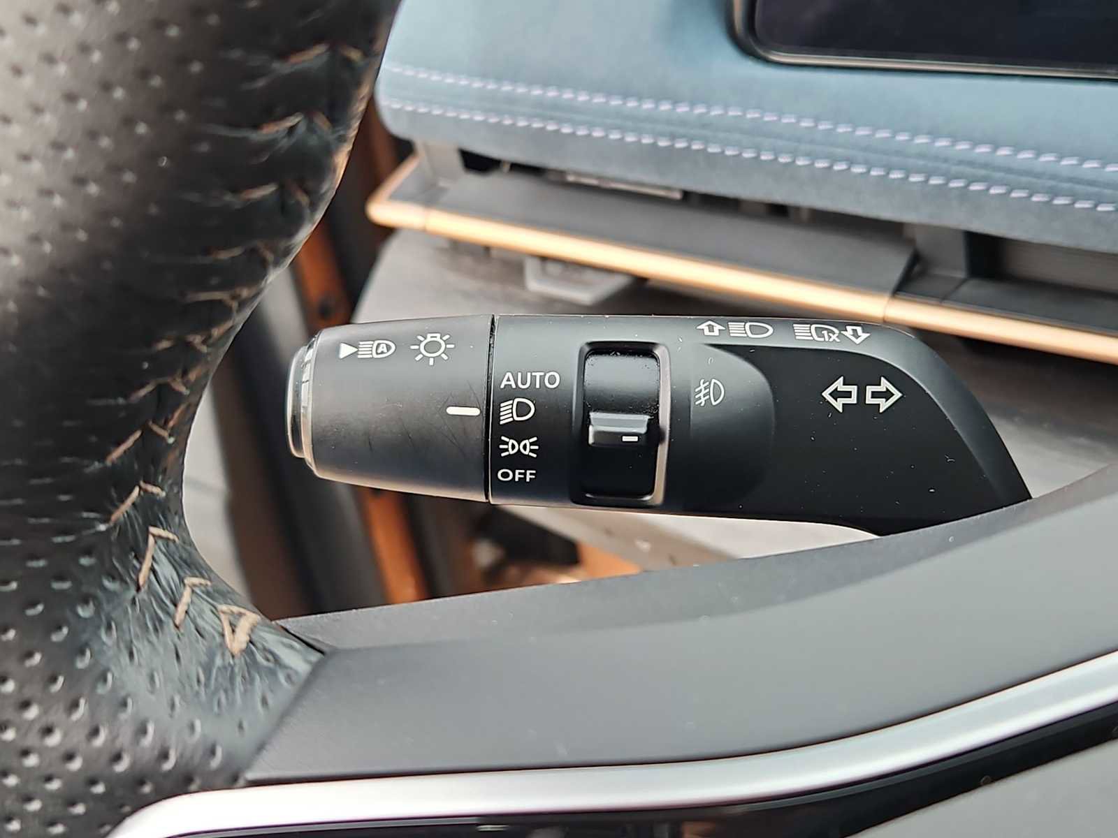 Used 2023 Nissan Ariya image 28