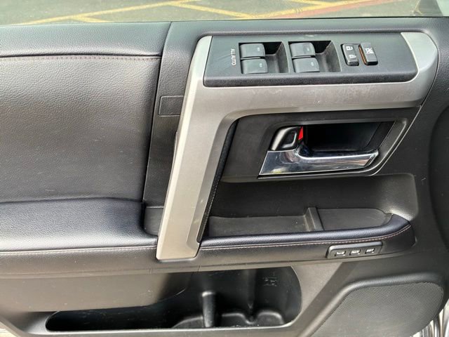 Used 2021 Toyota 4Runner Limited AWD/4WD image 12