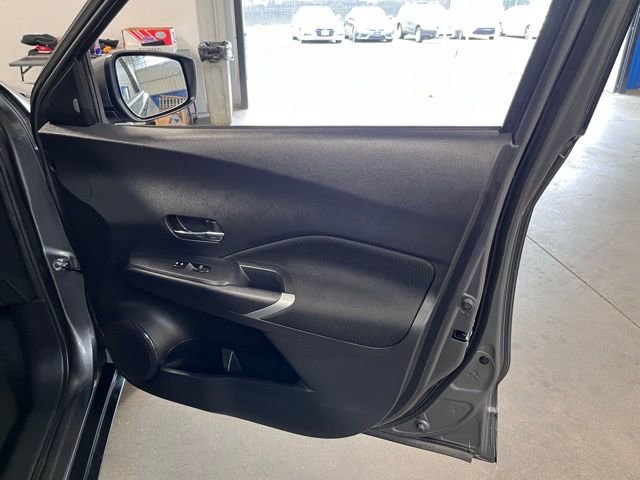 Used 2023 Nissan Kicks SV image 12