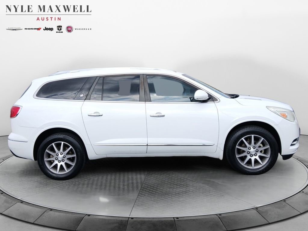Used 2016 Buick Enclave Leather image 17