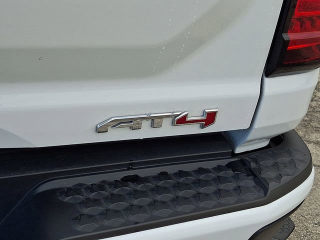 Used 2024 GMC Canyon AT4 image 32