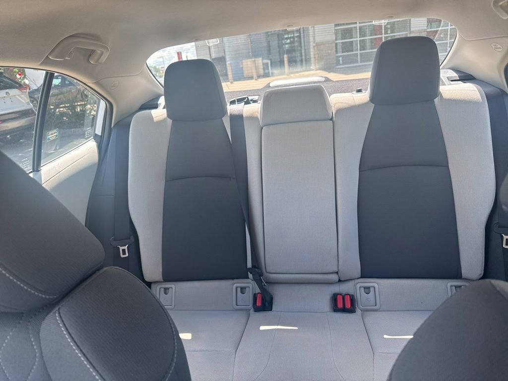 Used 2021 Toyota Corolla LE FWD image 14