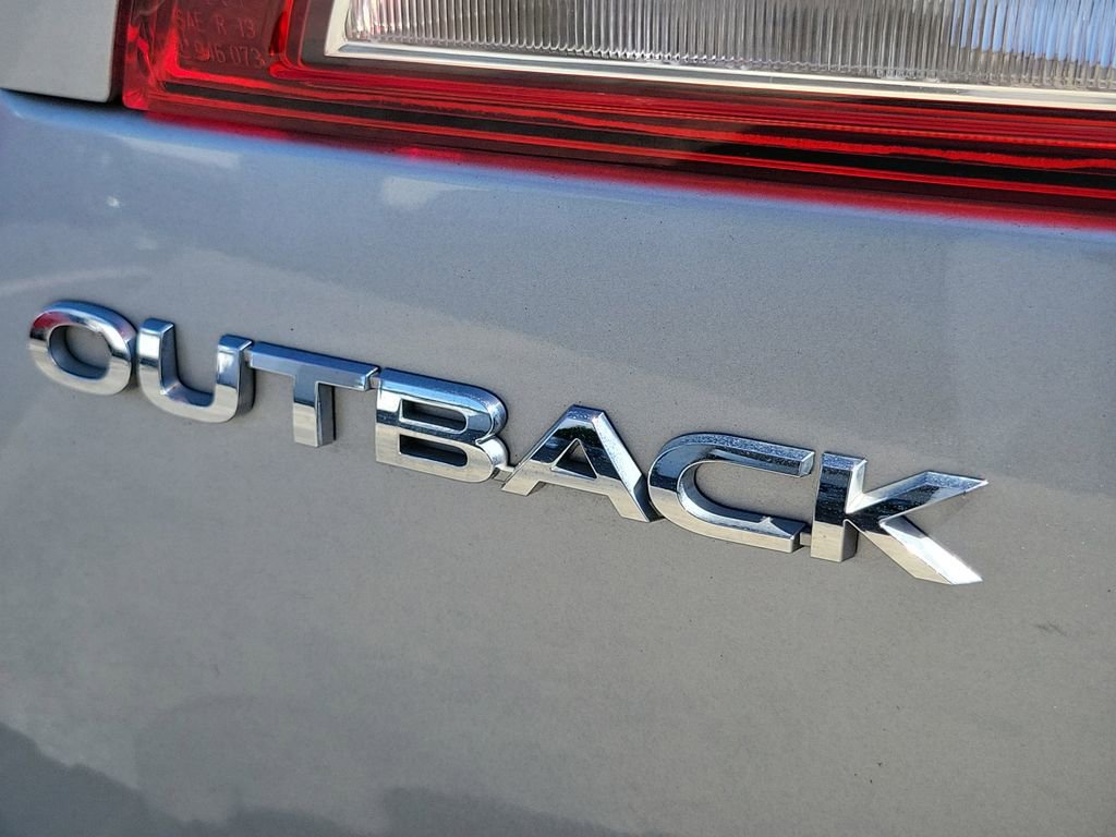 Used 2016 Subaru Outback 2.5i Premium image 8