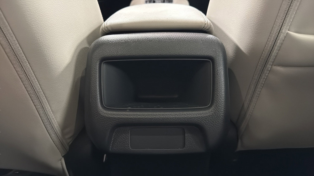 Used 2025 Honda HR-V EX-L image 33