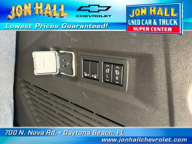 Used 2021 Chevrolet Tahoe RST w/ Luxury Package AWD/4WD image 10