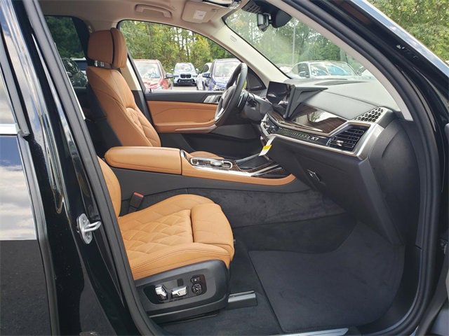 New 2026 BMW X7 xDrive40i image 19