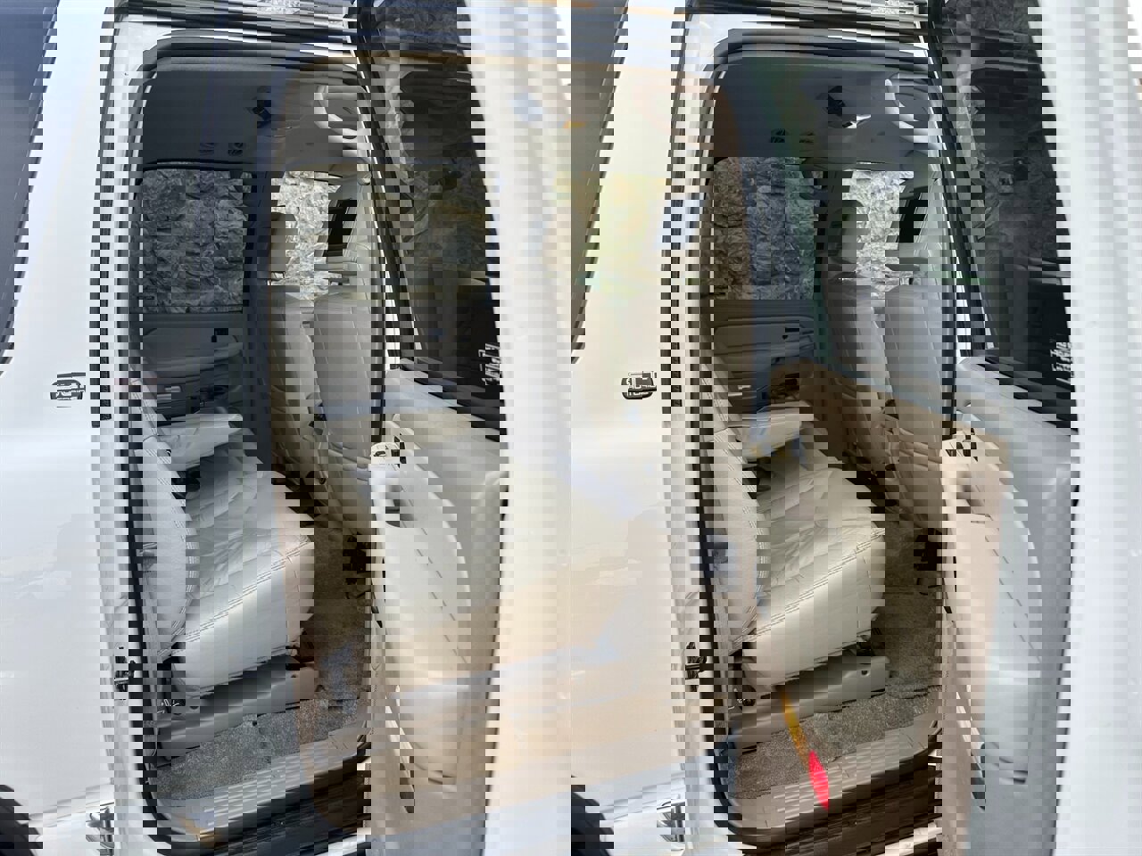 Used 2002 GMC Yukon XL 2500 SLT image 48