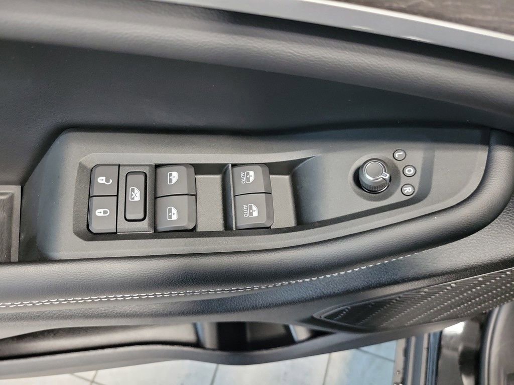 New 2025 Jeep Grand Cherokee Limited image 29