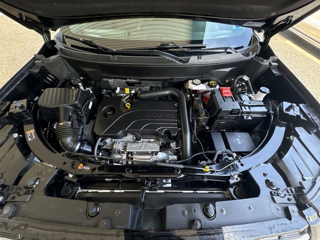 Certified 2025 GMC Terrain Elevation AWD/4WD image 30