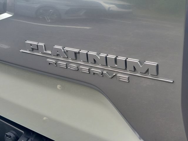 Used 2021 Nissan Titan Platinum Reserve w/ Moonroof Package AWD/4WD image 7