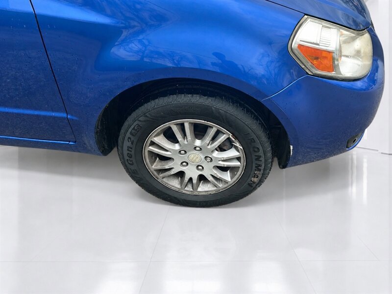Used 2012 Suzuki SX4 LE FWD image 2