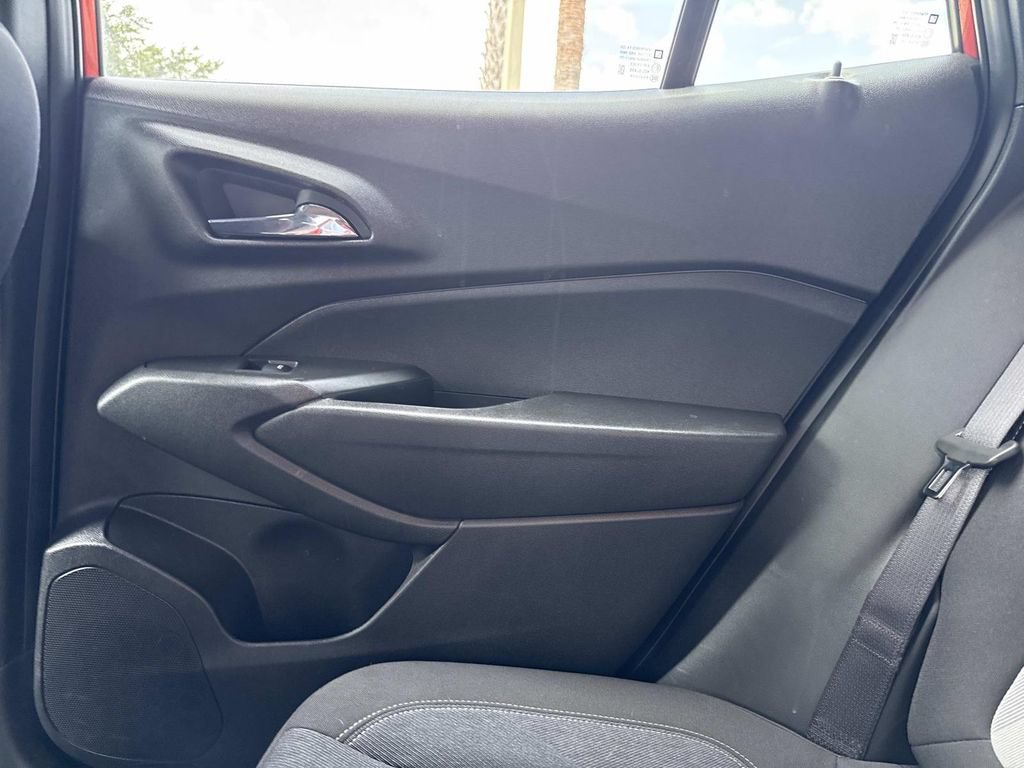 Used 2024 Chevrolet Trax RS w/ Driver Confidence Package FWD image 17