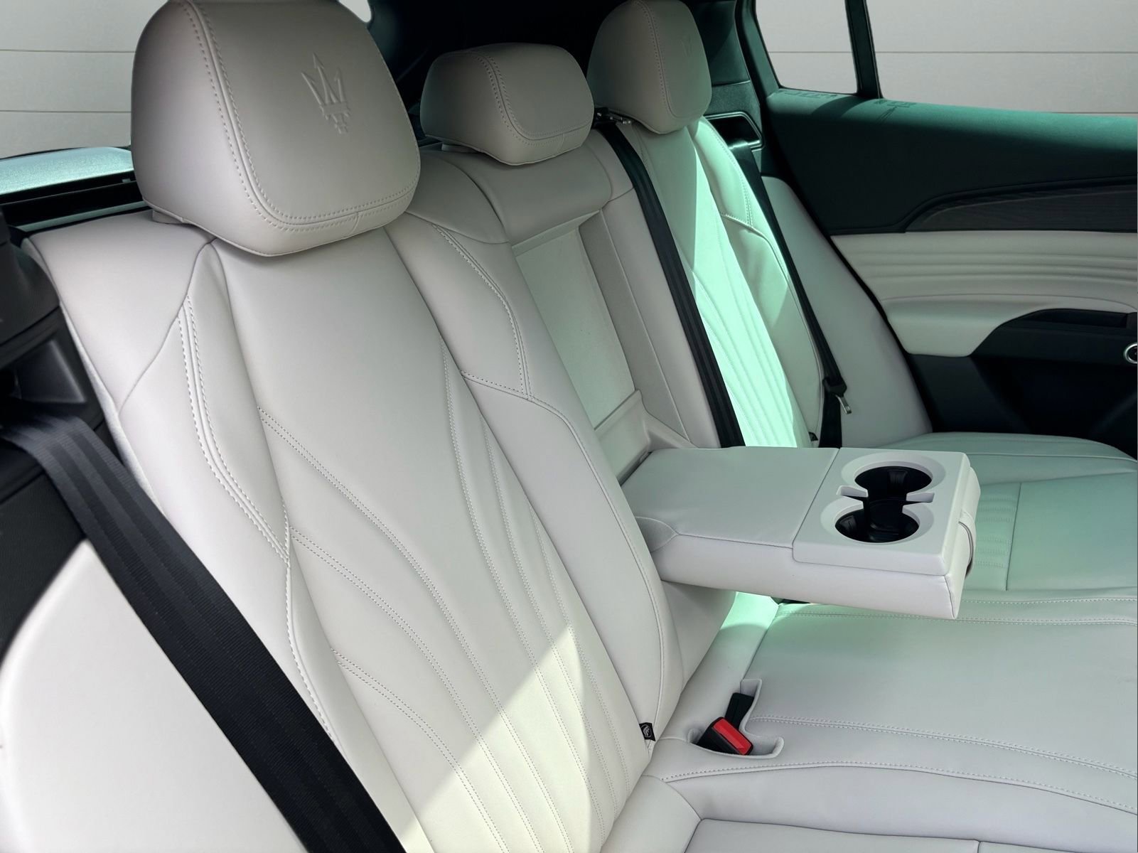 New 2024 Maserati Grecale GT image 25