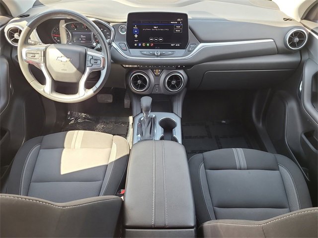 Used 2024 Chevrolet Blazer LT image 12